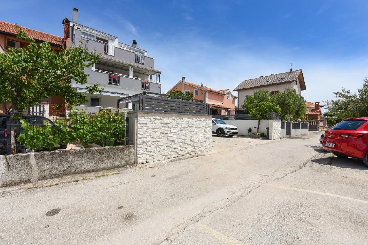 Deluxe Korina & Ramona Guest house 3*